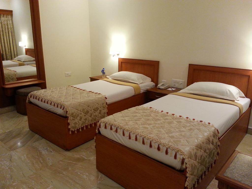 Paramount Inn Sriperumbudur Ruang foto