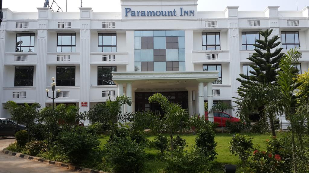 Paramount Inn Sriperumbudur Bagian luar foto